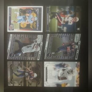 New England patriots football card lot of 24 cards